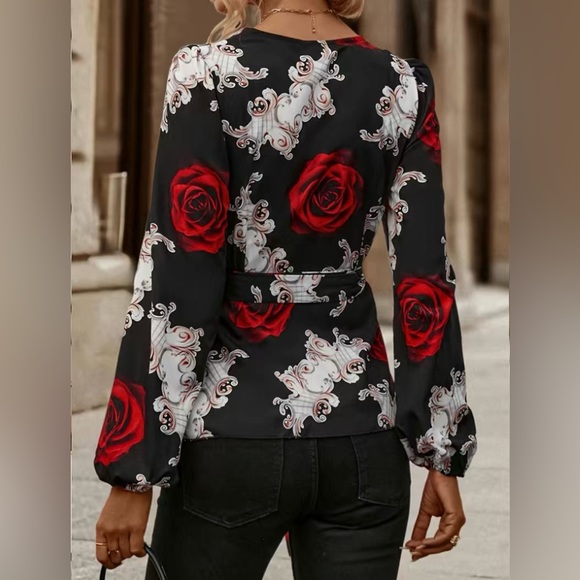 Jane Chic Designs The Classic Rose Belted Top - Picture 2 of 11